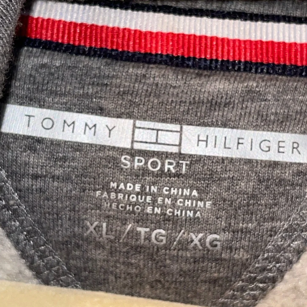 Tommy Hilfiger fleece lined jacket - Picture 3 of 5